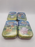 Oversiktsbilde av alle fire Ascended Heroes Mini Tins.