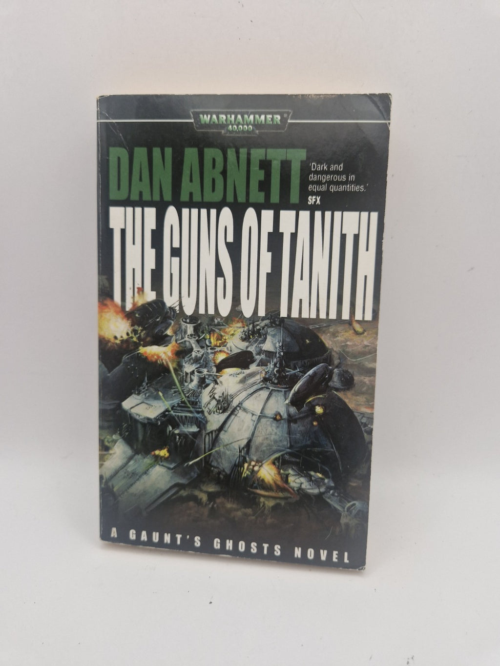 Forside av The Guns of Tanith
