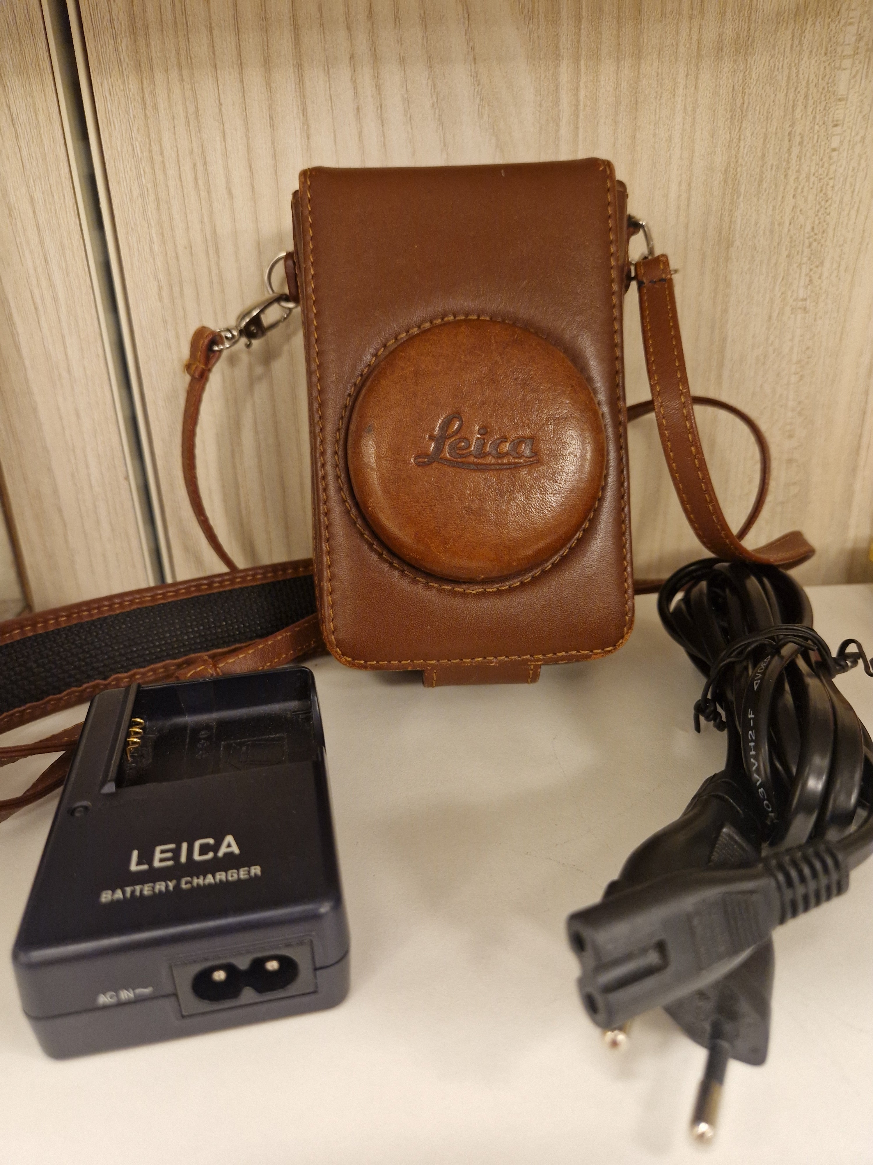 Original Leica skinnveske