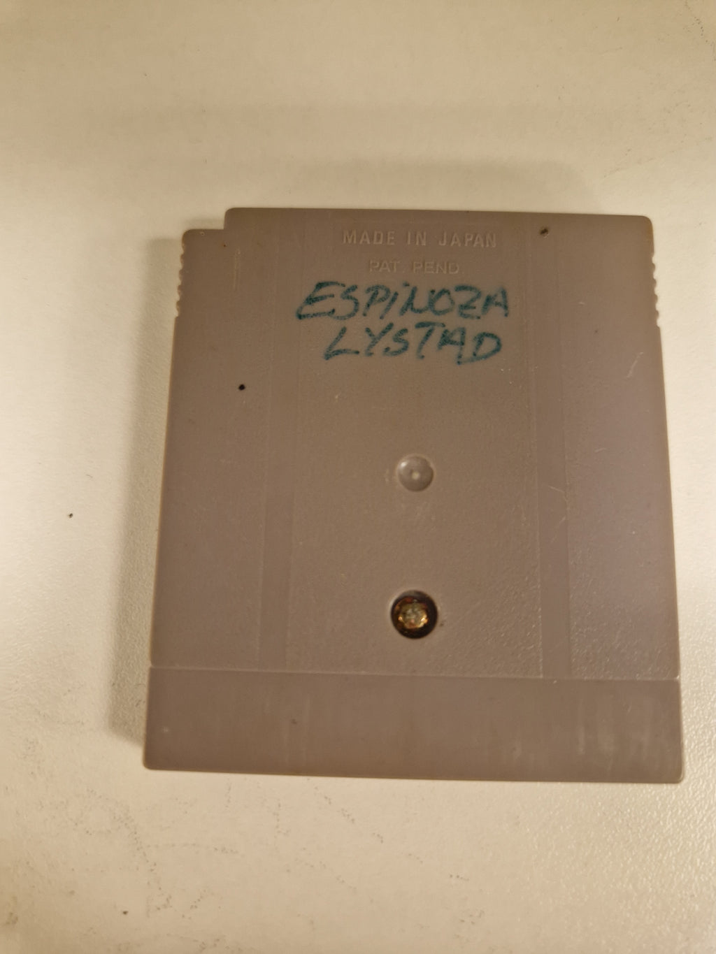 Bakside av original Game Boy kassett