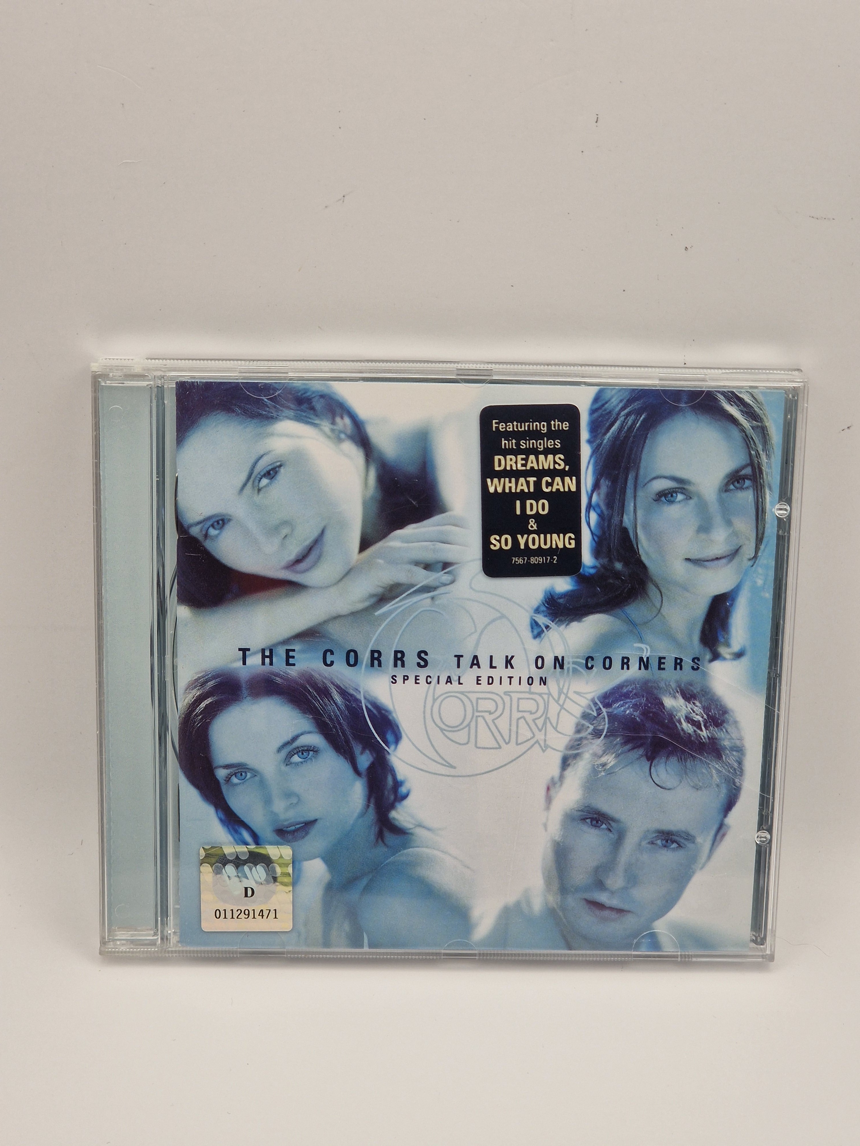 Forside: The Corrs – In Blue CD forside