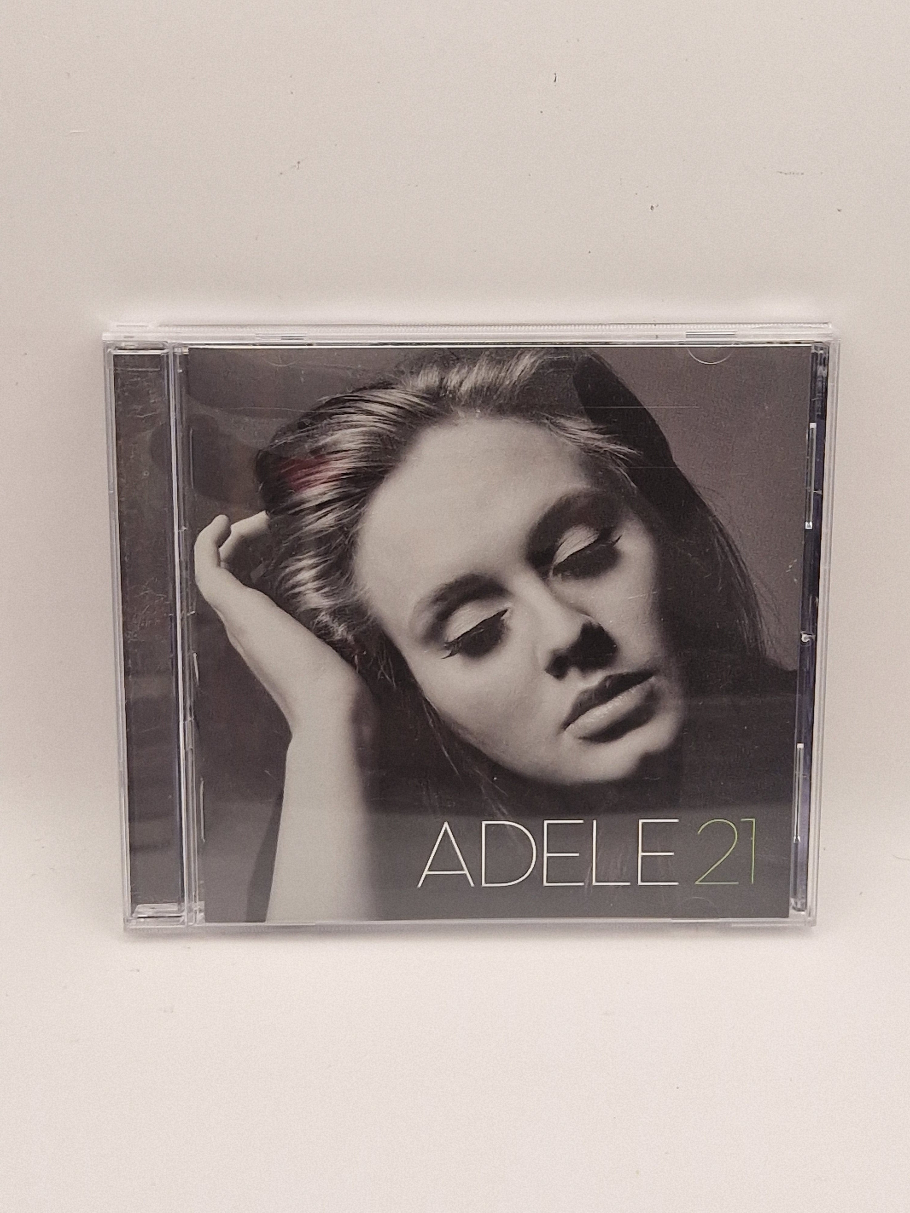 Adele (3) – 21