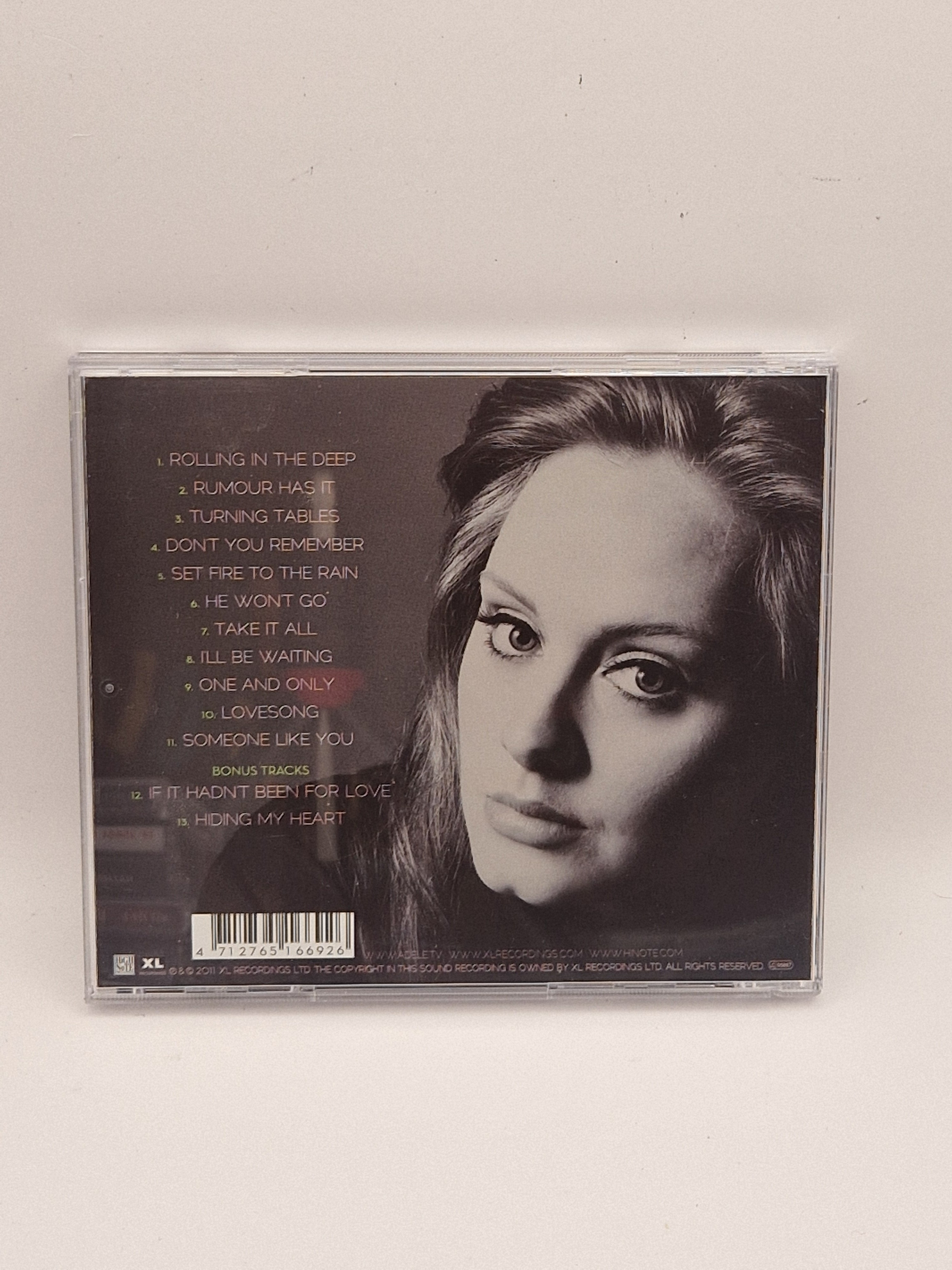 Adele (3) – 21