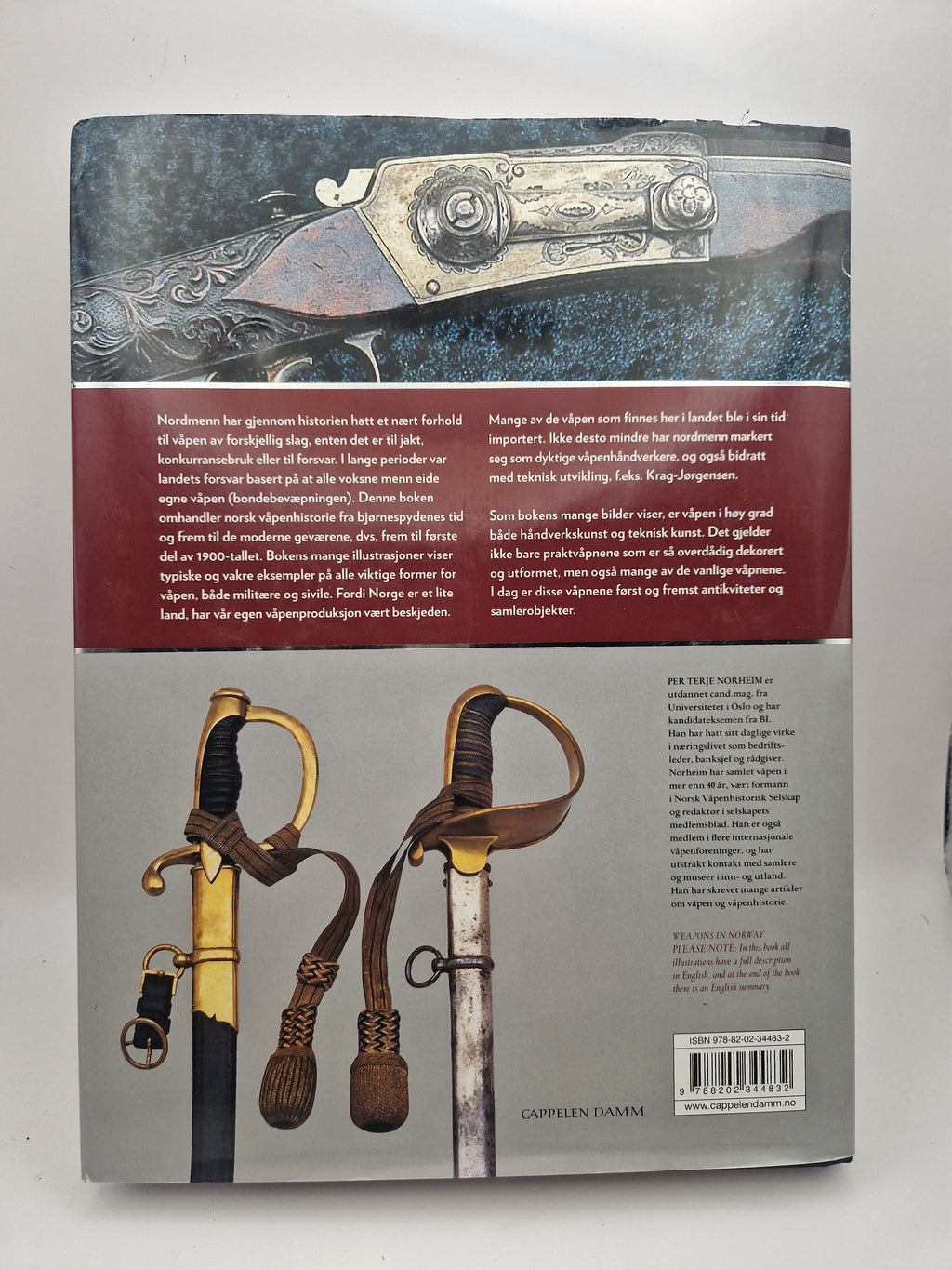 Bakside: Illustrasjoner og tekst om våpenets rolle i norsk historie