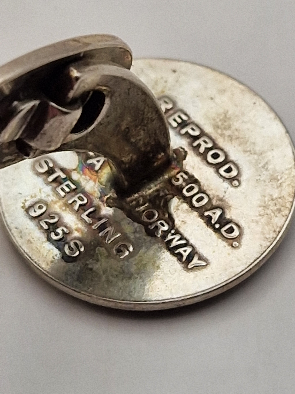 Produksjon: Moderne kopi av historisk motiv