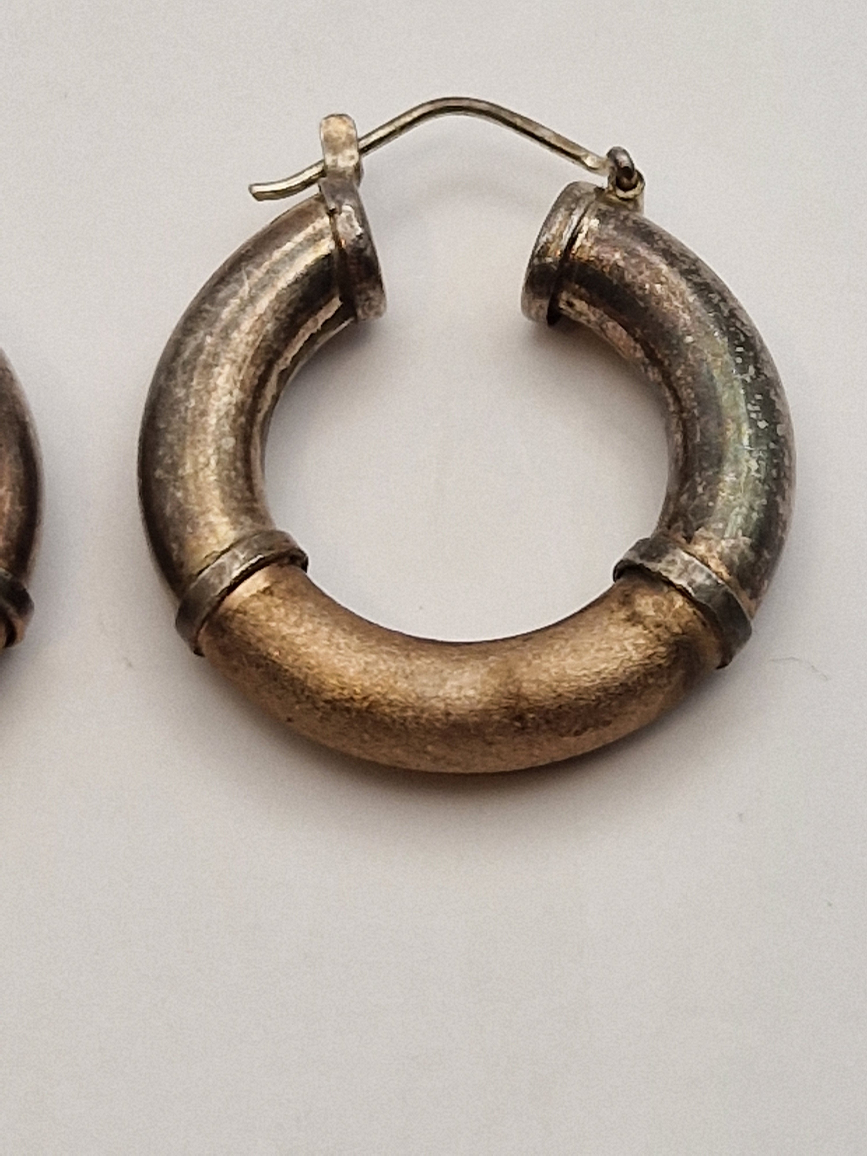 Øredobber i sterling sølv med klassisk ringdesign