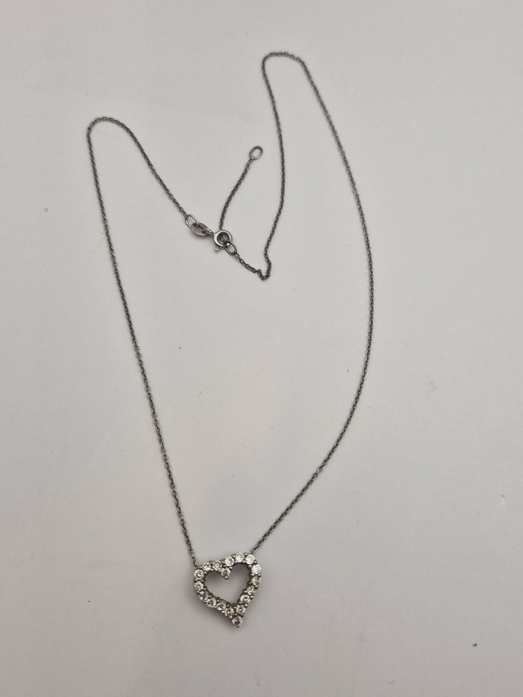 Sølvkjede med hjerteanheng i 925 sterling sølv
