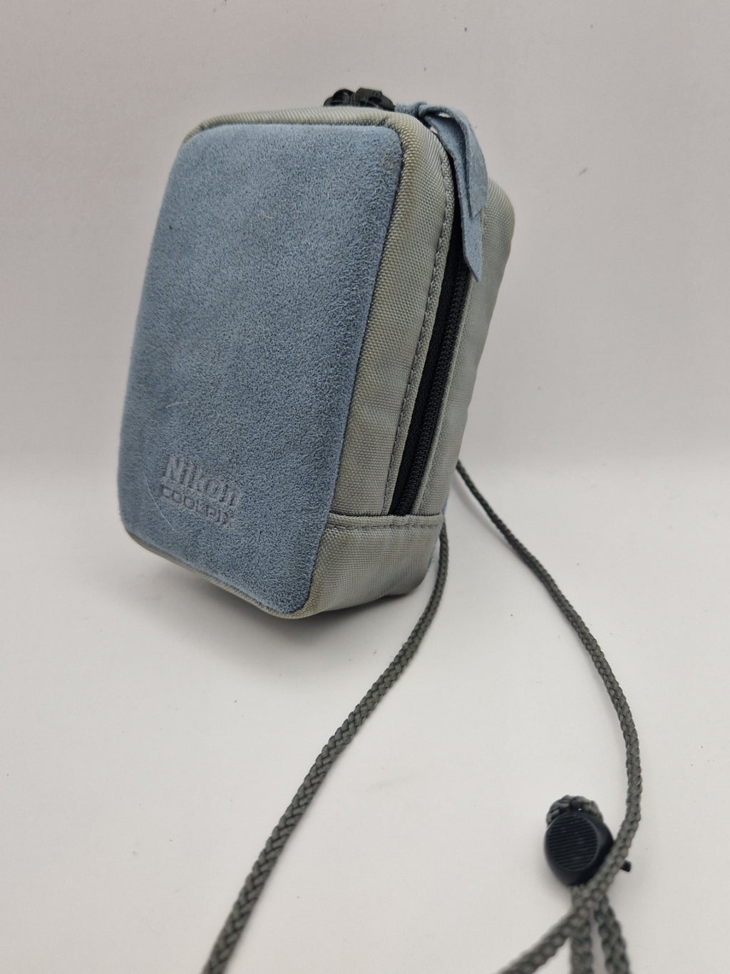 Uoriginalt praktisk oppbevaringsetui