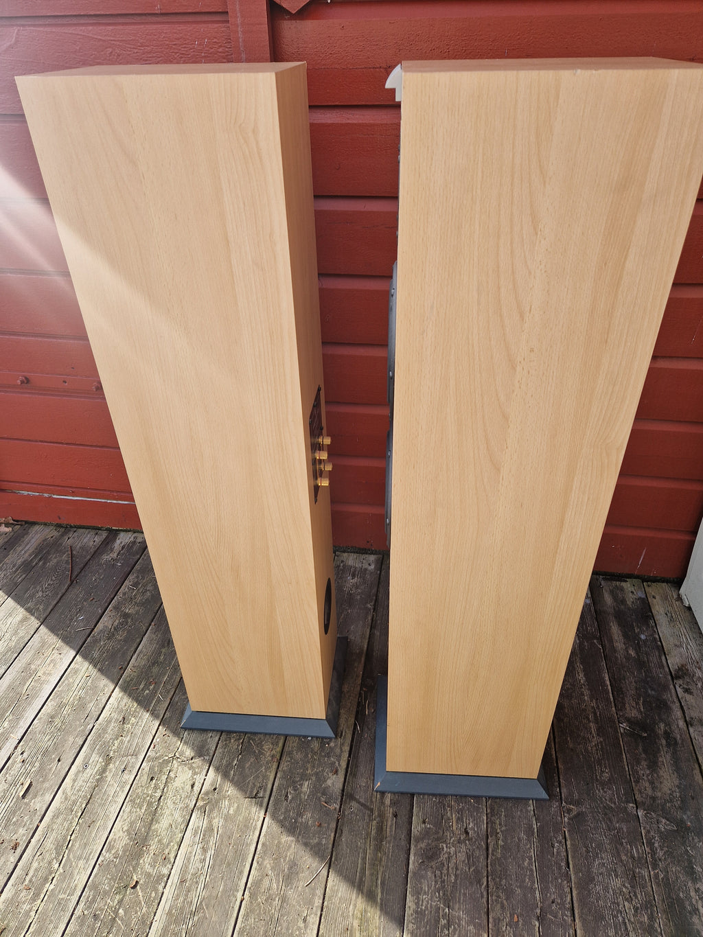 Sideprofil av høyttaler