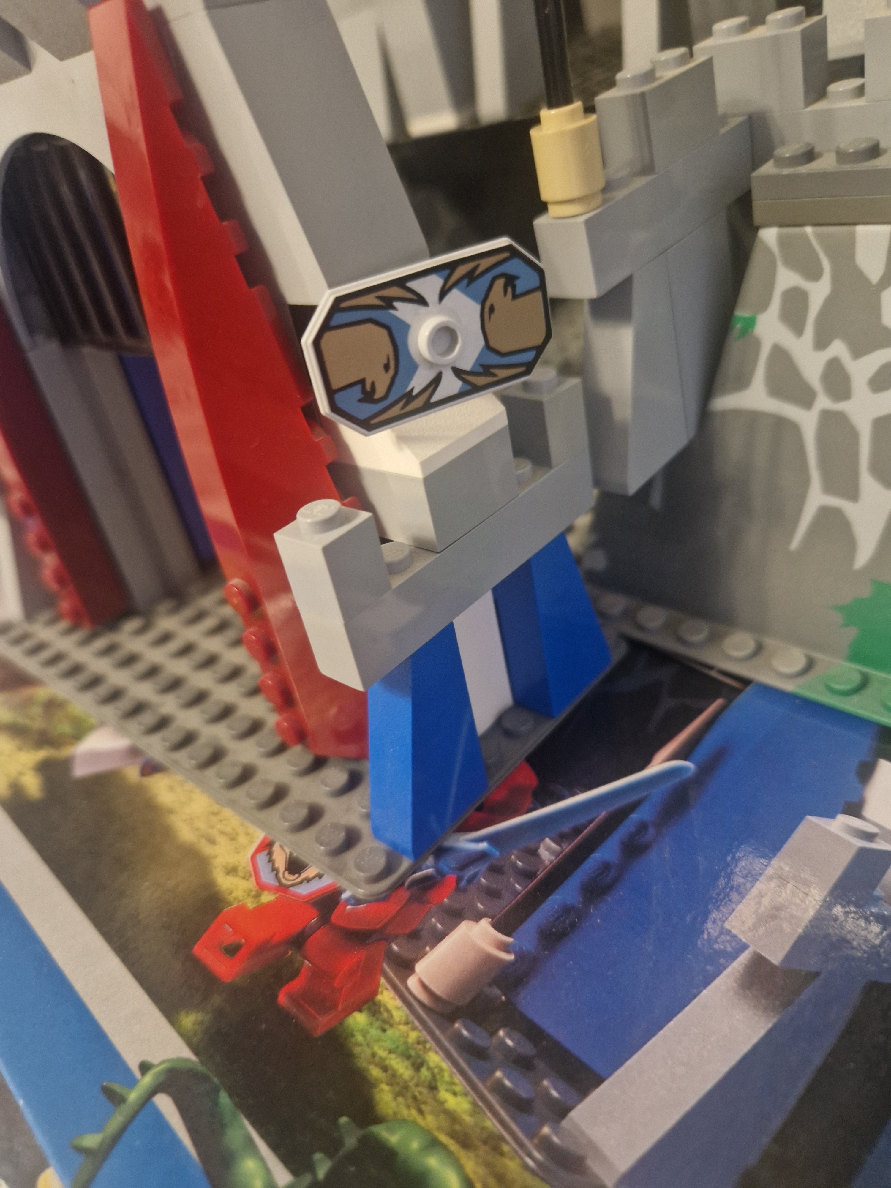 Skjold, deler som er byttet med andre original deler