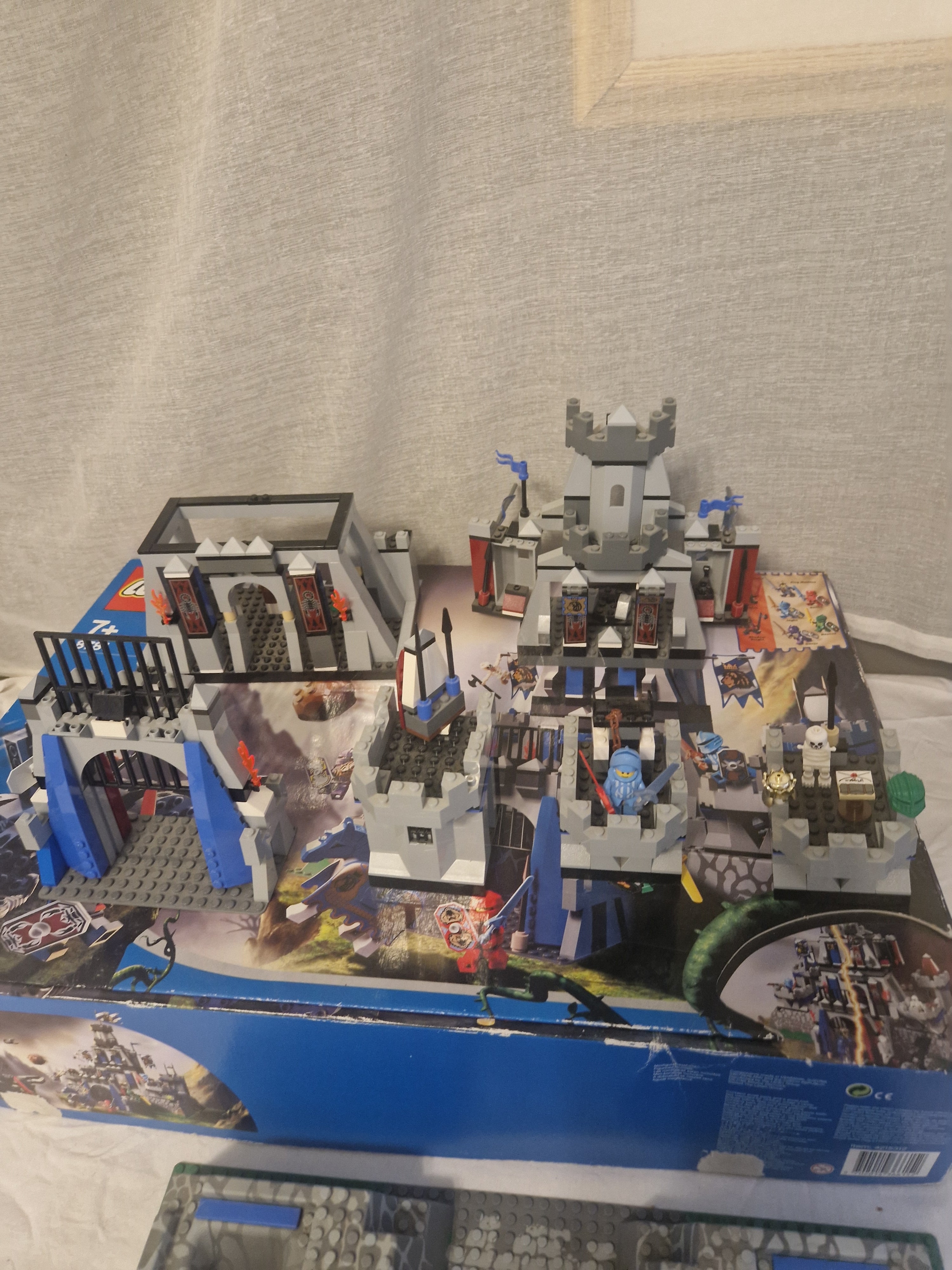 Settet demontert i seksjoner