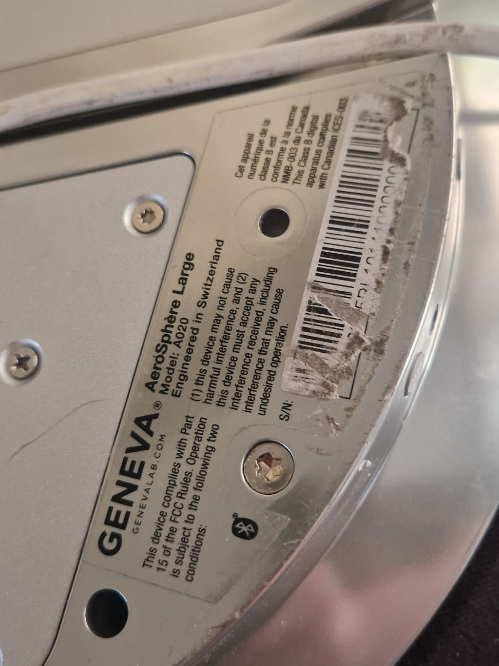 Underside med modellinformasjon