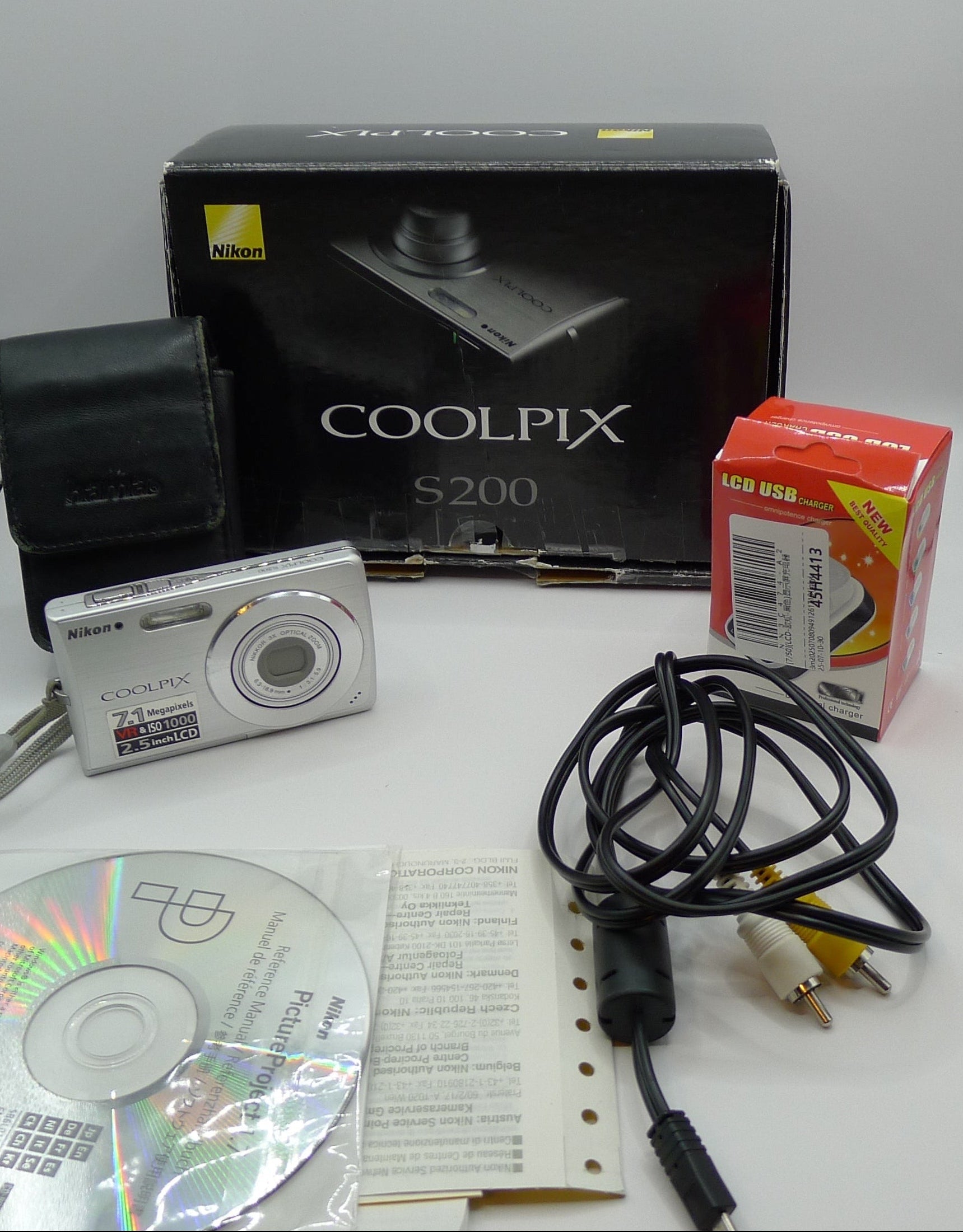 Nikon Coolpix S200 – kompakt kamera i god stand