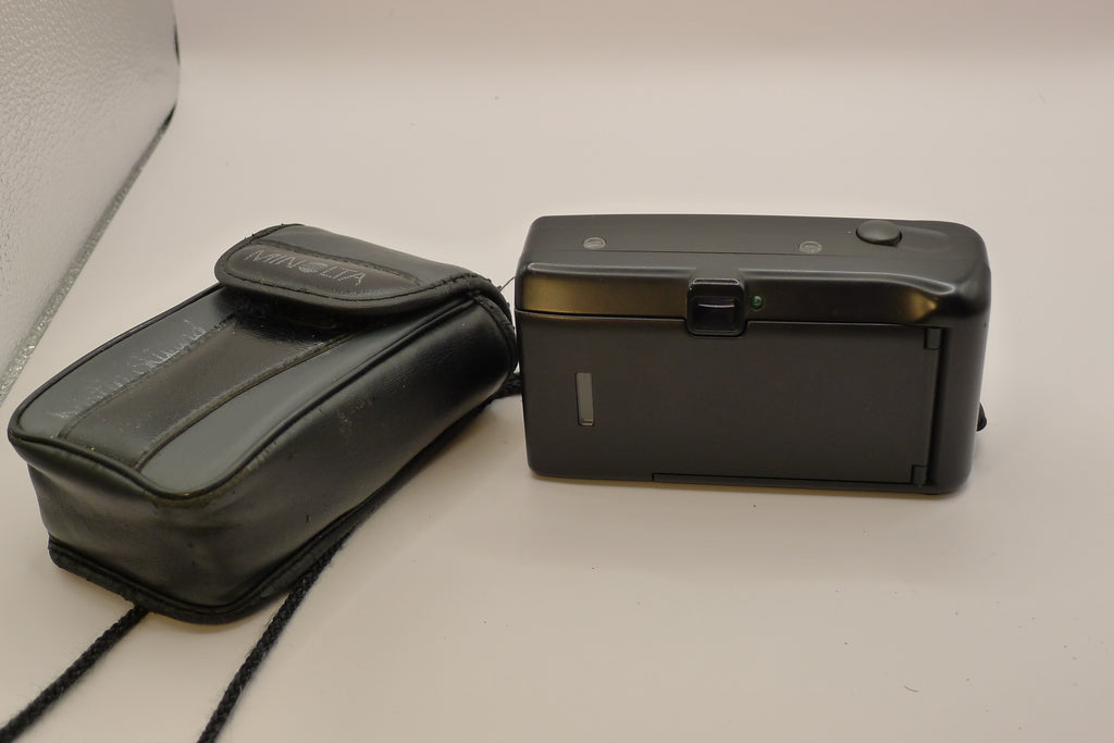 Minolta AF-101R – kompakt 35mm analogt kamera med autofokus og pålitelig blitz