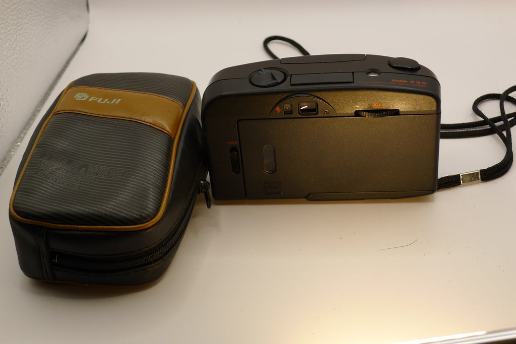 📷 Kodak 435 – kompakt 35 mm filmkamera til salgs