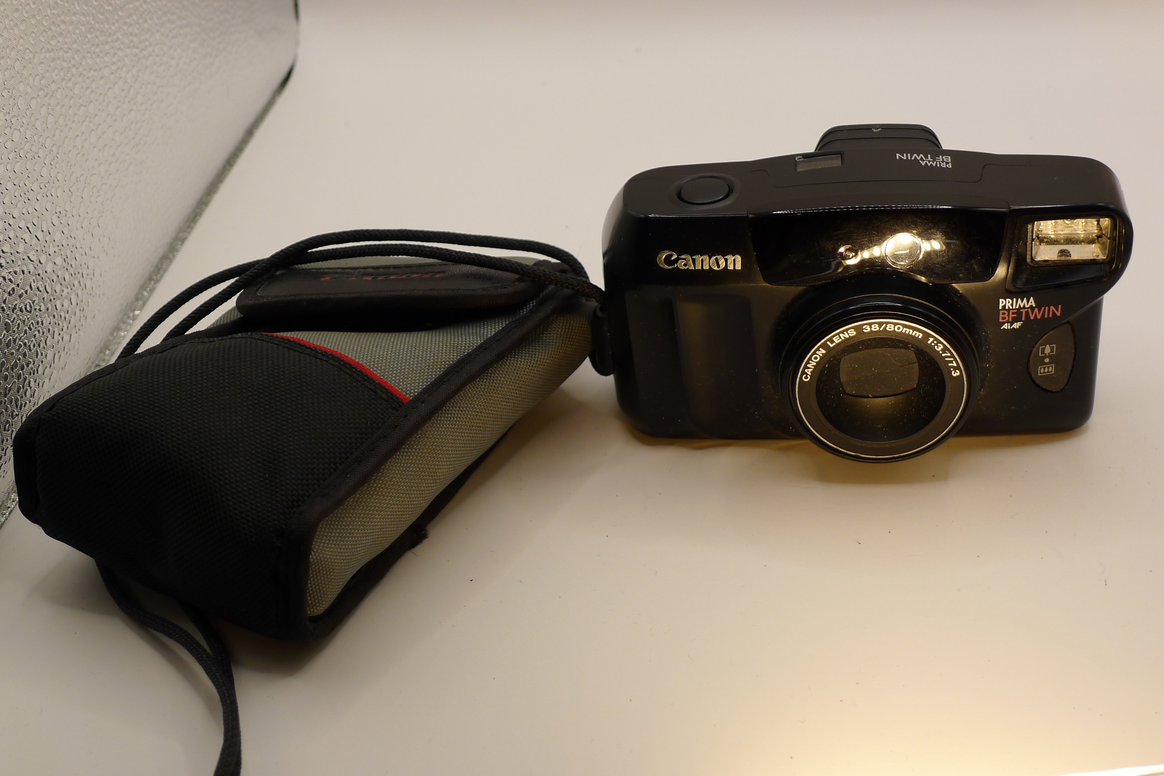 📷 Canon Prima BF Twin AiAF – kompakt 35 mm filmkamera