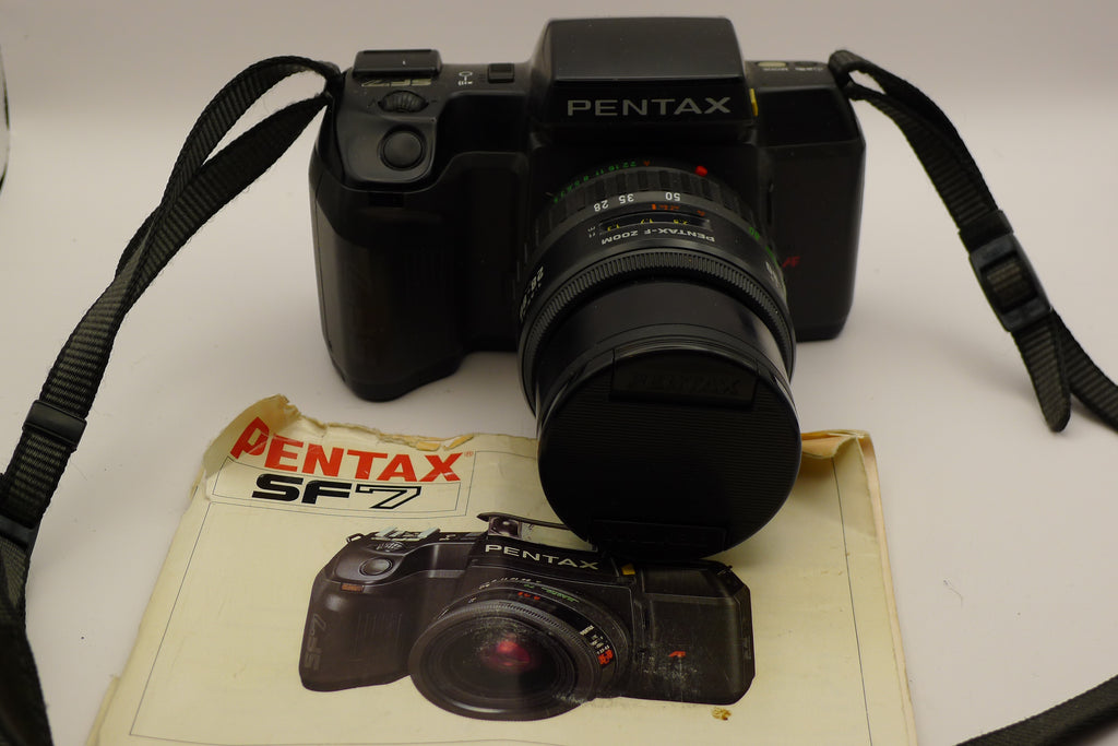 Pentax SF7 – 35mm Analogt Speilreflekskamera | Vintage Pentax SLR til Salgs