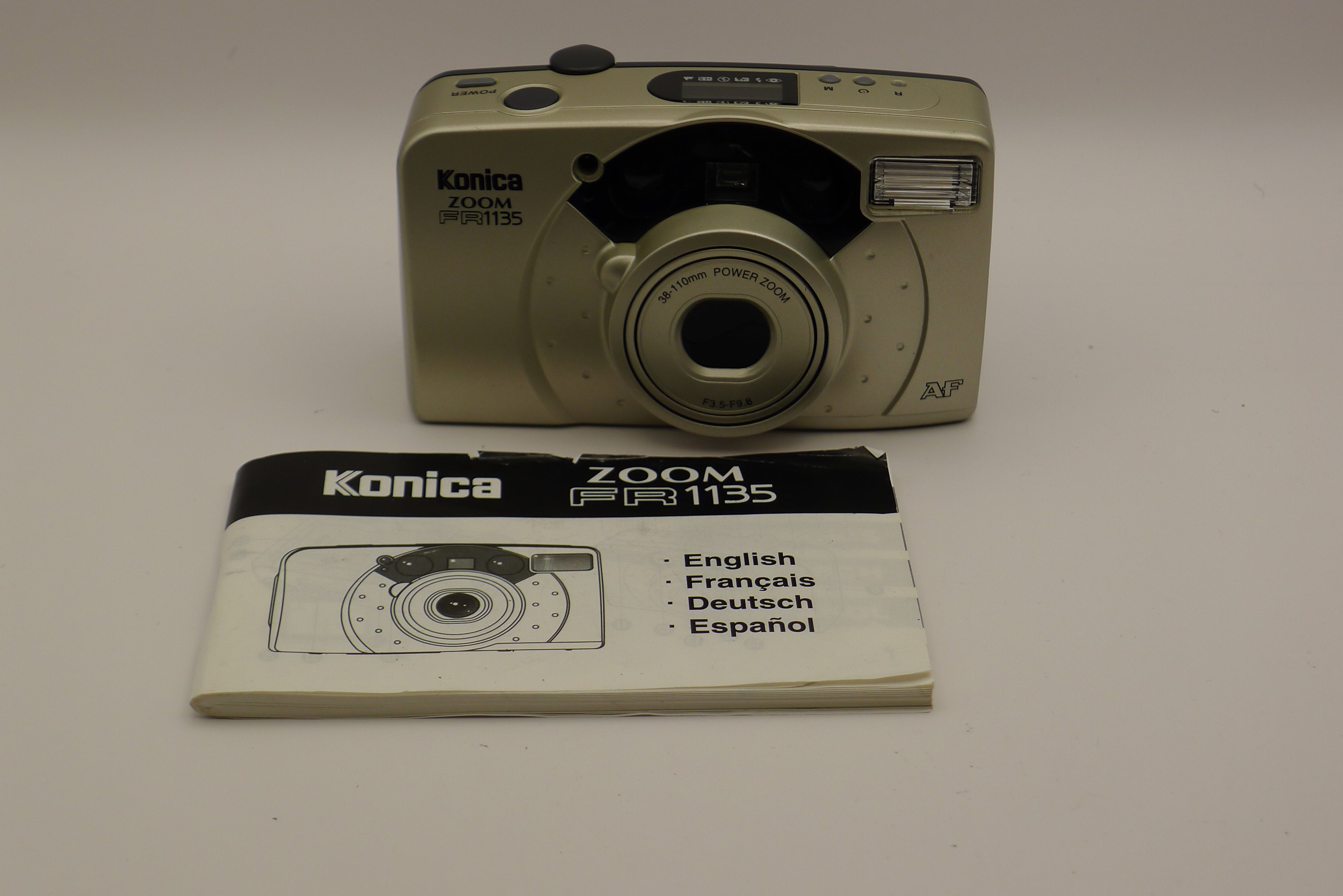 Konica FR 1135 – Vintage 35mm Filmkamera | Klassisk Analogt Kamera til Salgs