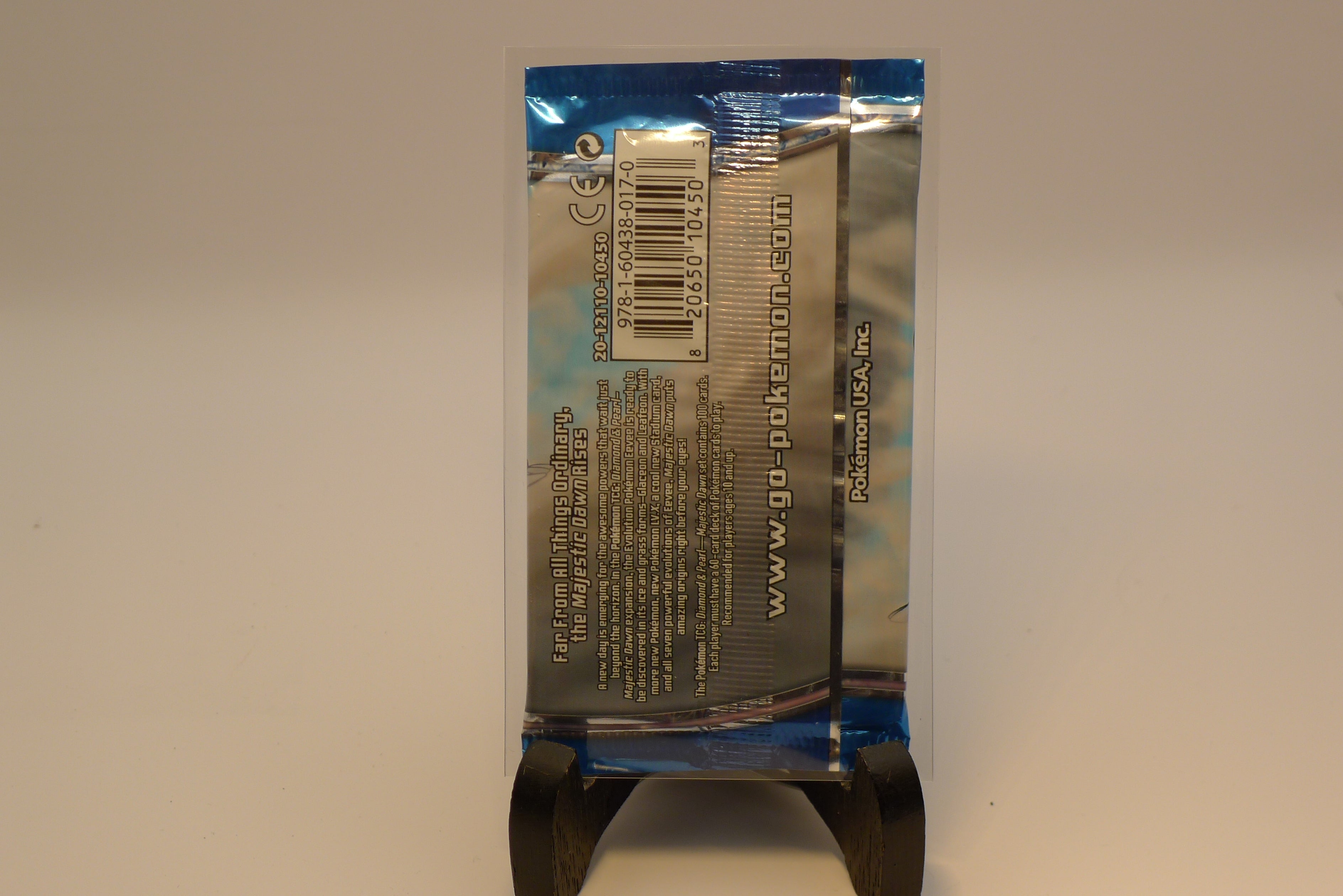 Diamond and Pearl Majestic Dawn Booster Pack (Hippowdon)