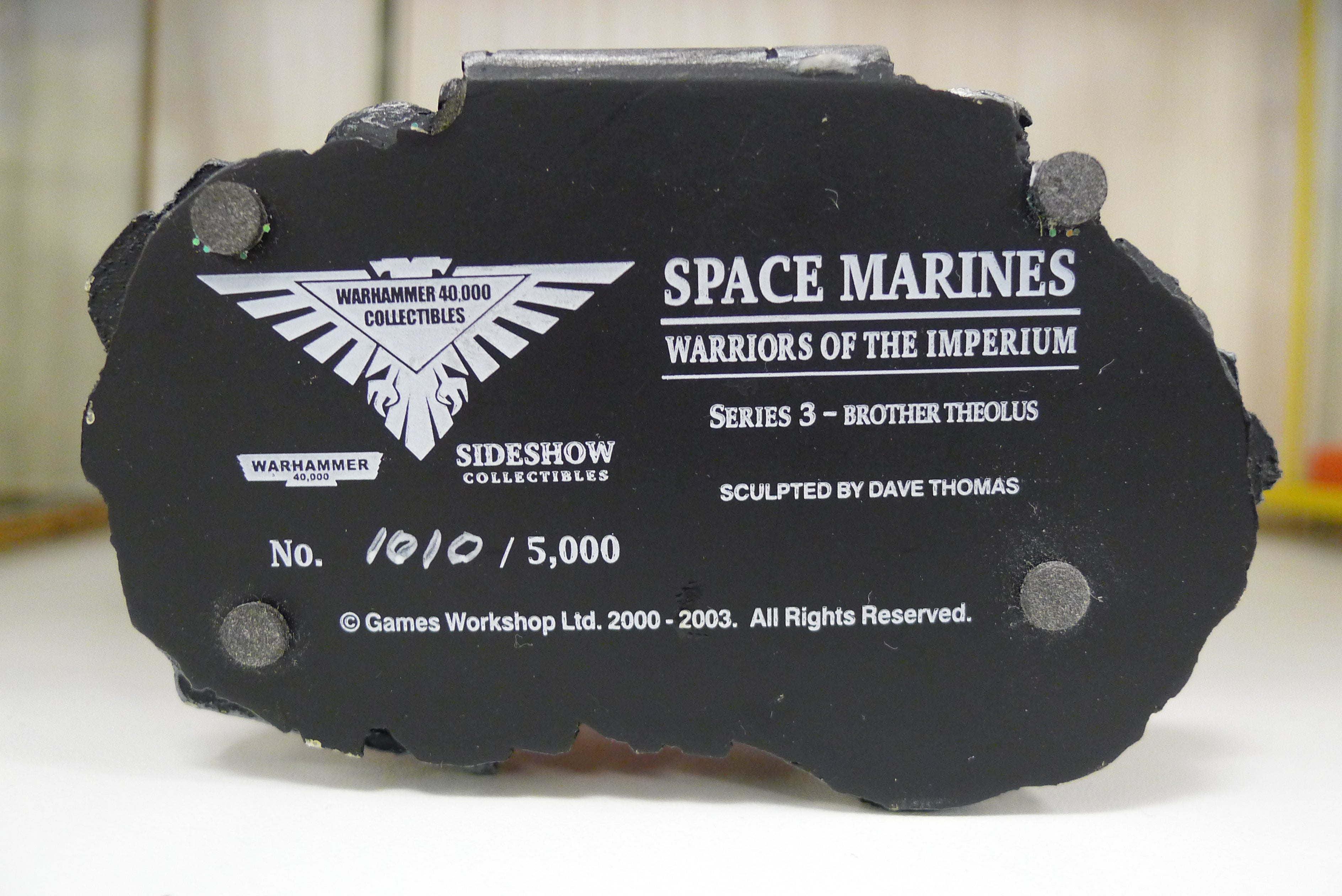 Warhammer 40K – Brother Theolus of the Blood Angels (Sideshow Collectibles) – Limited Edition 1010/5000