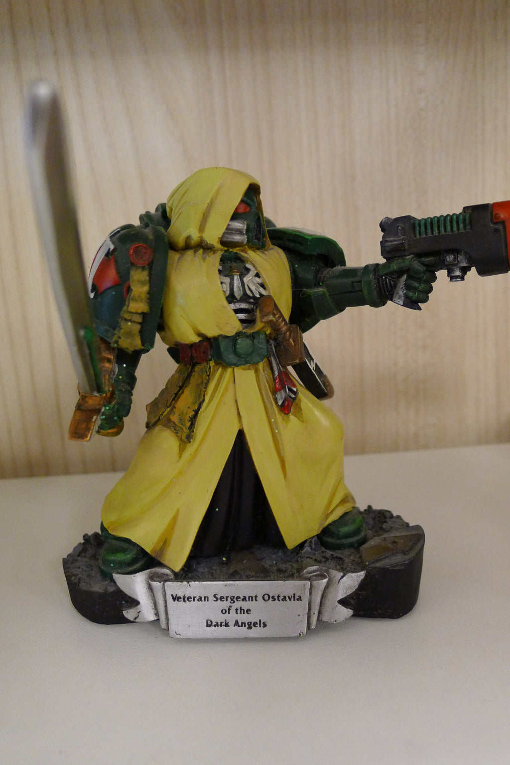 ⭐ Warhammer 40k Sideshow Collectibles – Veteran Sergeant Ostavia (Dark Angels) – Limited Edition 1025/5000