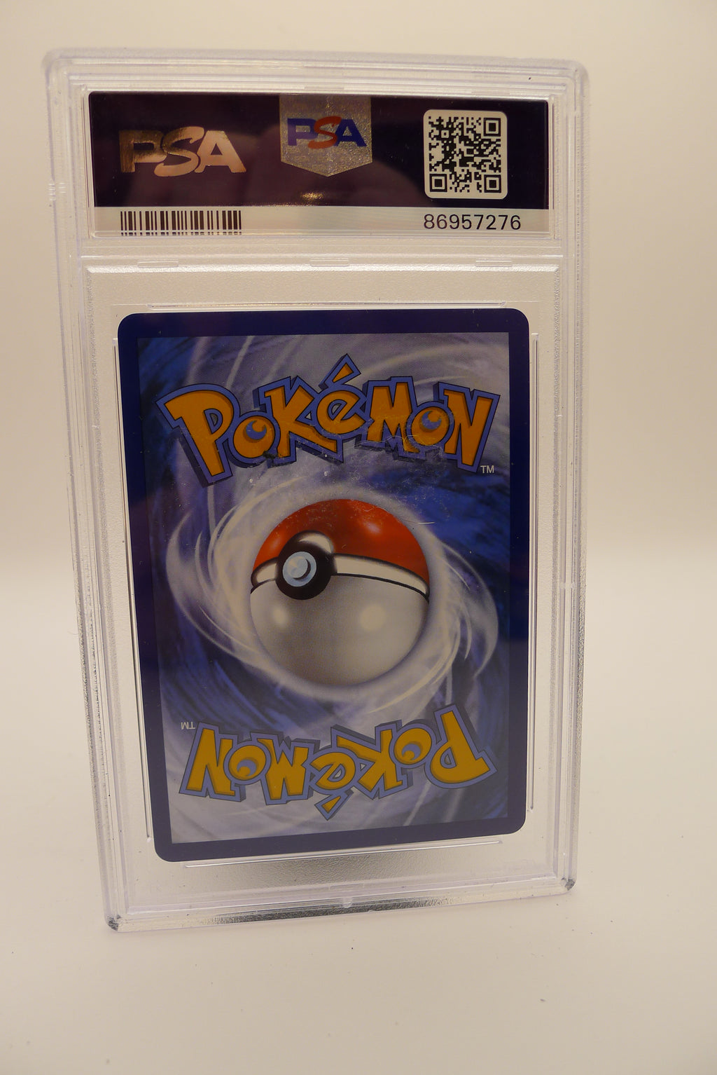 Bakside av kort i PSA-holder med serienummer