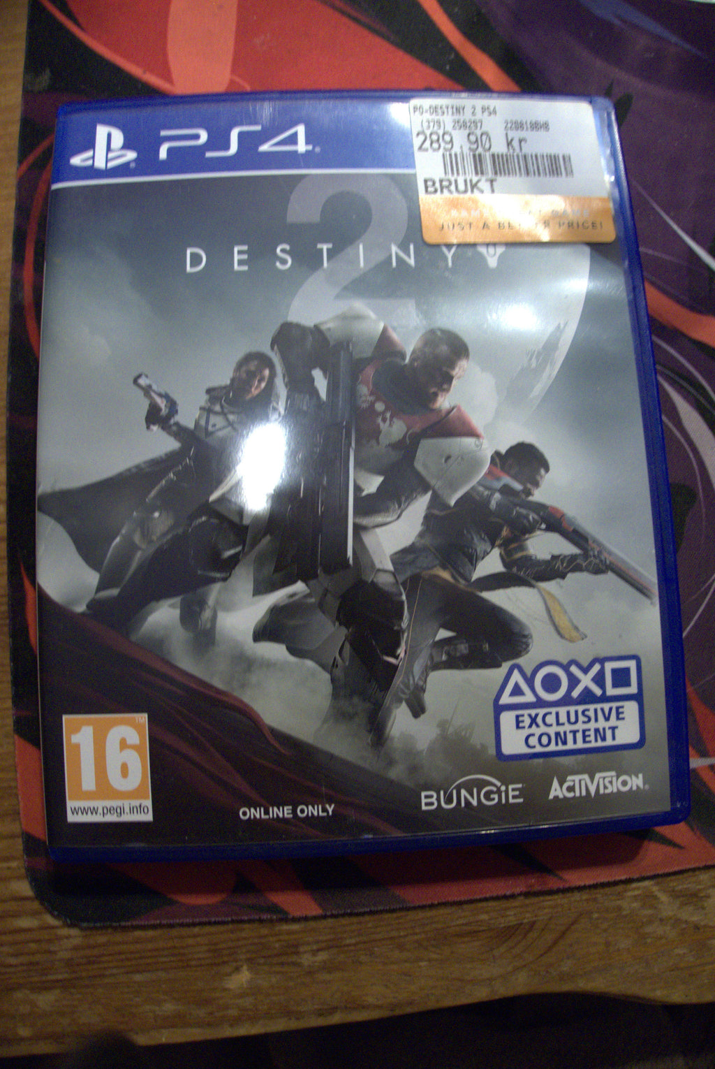 Destiny til PlayStation 4 – originalt cover og bakside. Brukt spill i god stand.