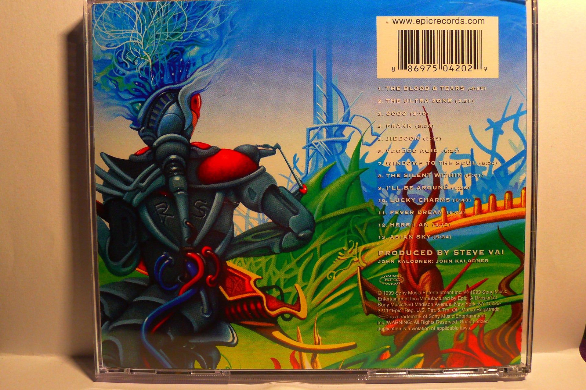 Steve Vai – The Ultra Zone CD (1999), original utgivelse på Epic Records, Near Mint tilstand.