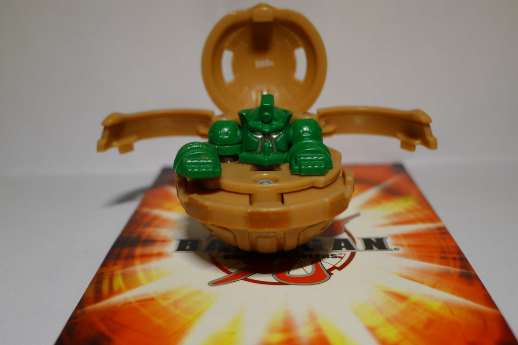 Bakugan Hammer Gorem B2 Subterra 580G – åpnet figur