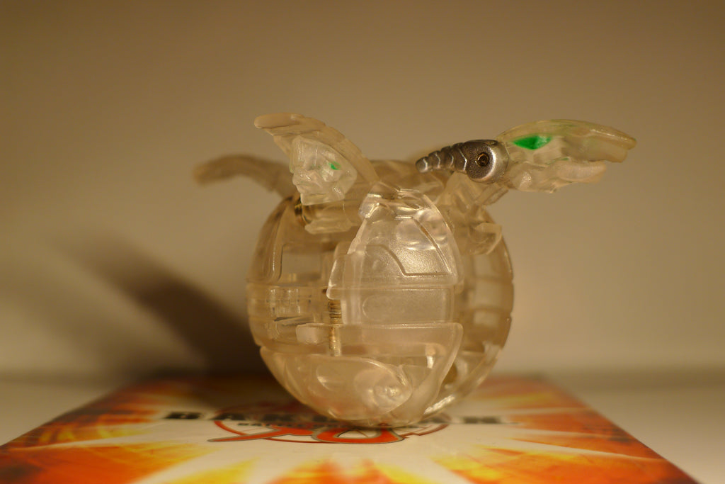 Detalj av Bakugan Crystal-design med grønne detaljer