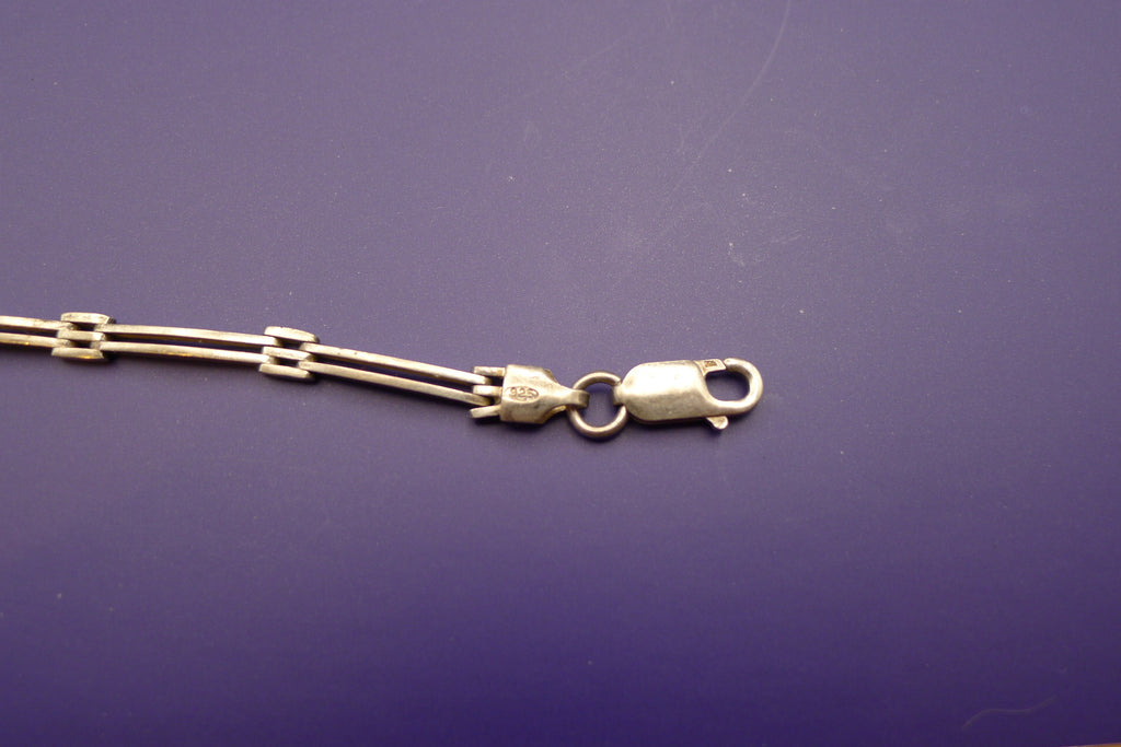 Vintage sølvarmbånd – solid utførelse og tidløst uttrykk