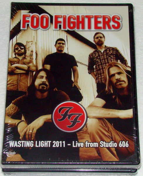Foo Fighters – Wasting Light