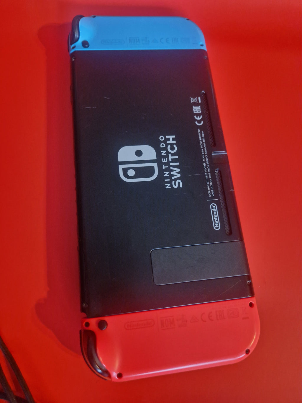 Bakside av konsoll – original Nintendo