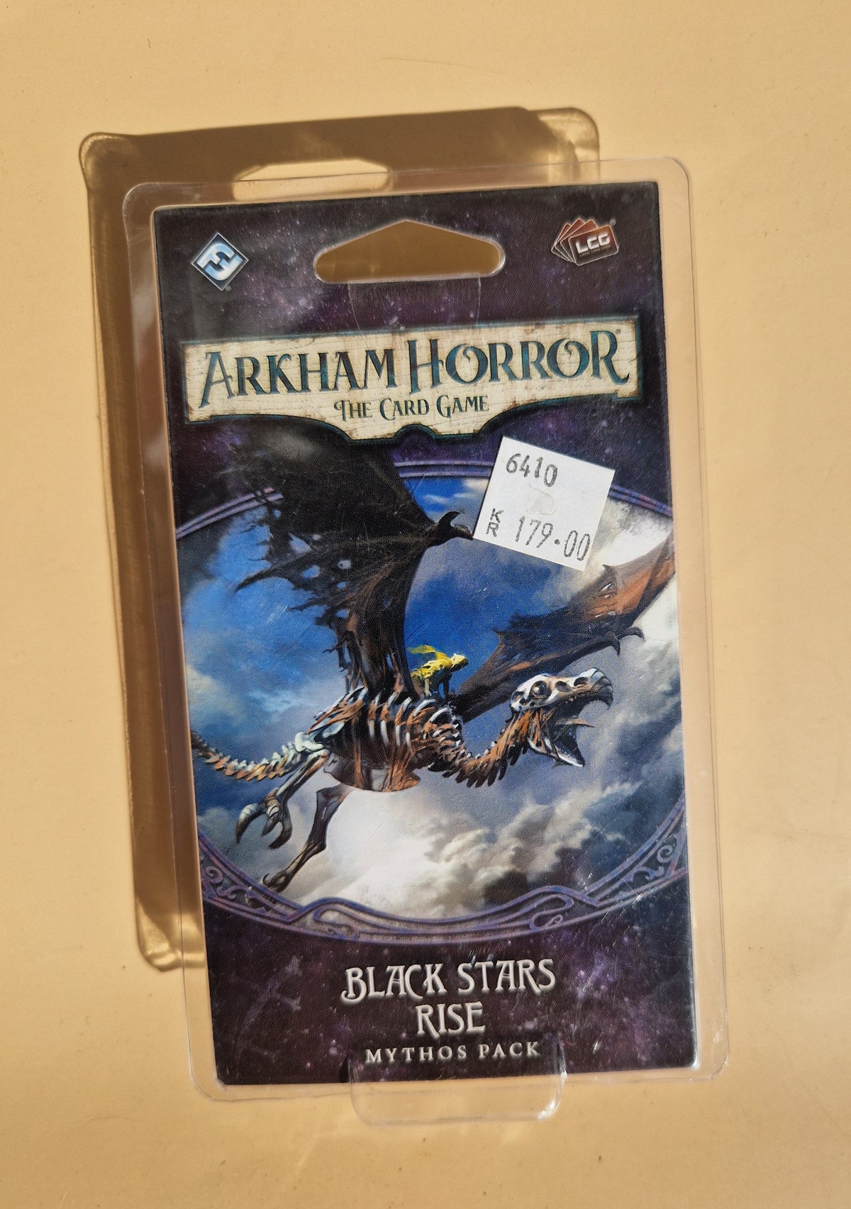 Arkham Horror: The Card Game – Black Stars Rise – Standard